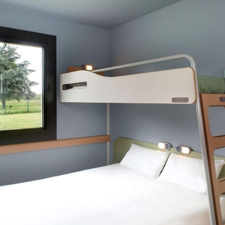 Ibis Budget Montceau Les Mines Bagian luar foto