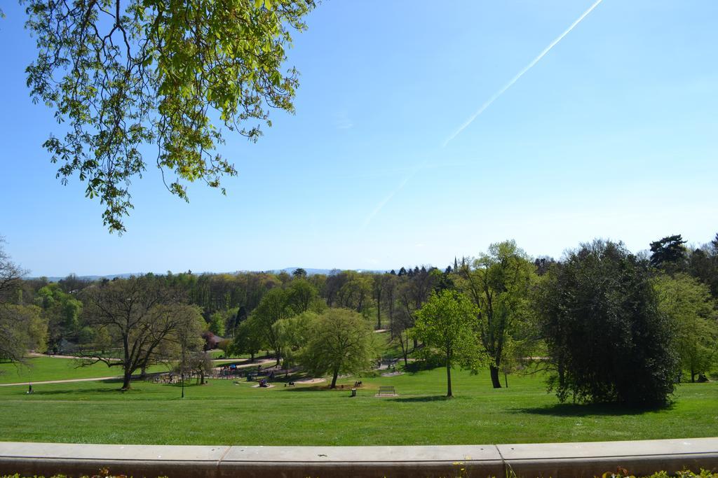 Ibis Budget Montceau Les Mines Bagian luar foto
